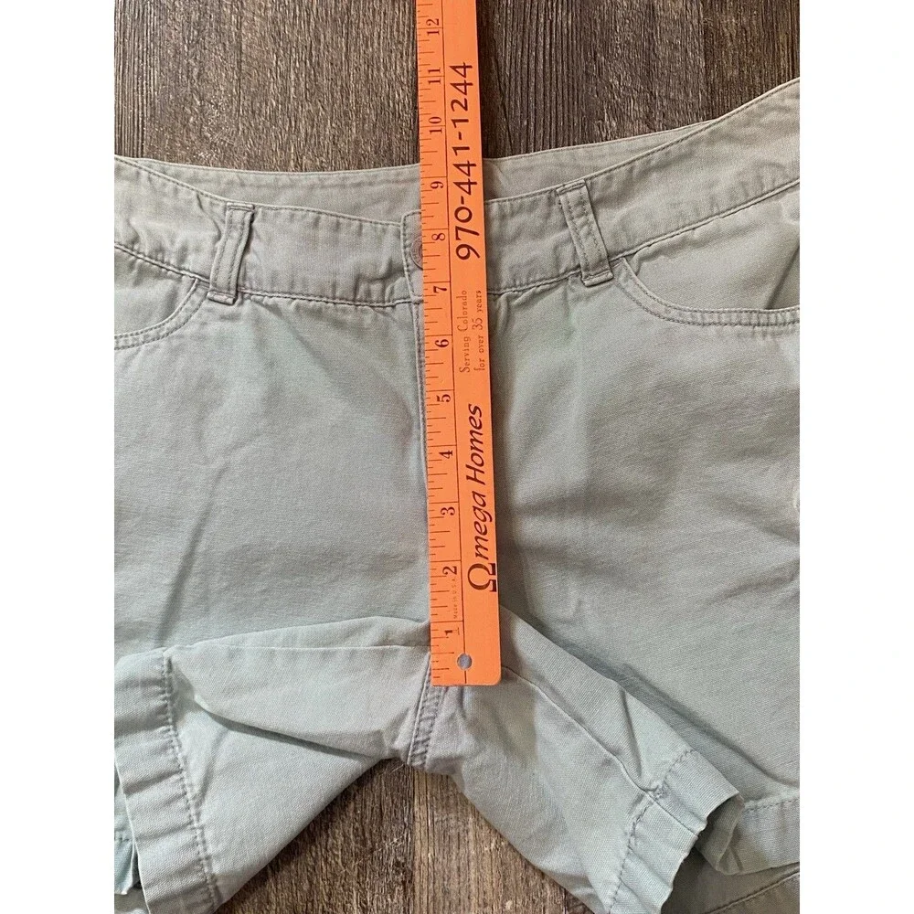 The North Face Light Blue Women's Shorts - Picture 8 of 9